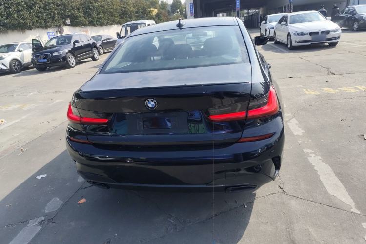 Used BMW 3 Series 2021 Second Facelift 325i M Sport Night Edition Package
