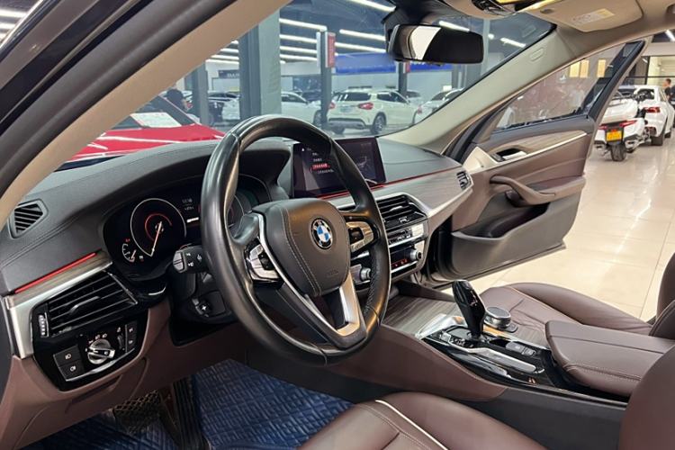 Used BMW 5 Series New Energy 2019 Updated Version 530Le Luxury Package
