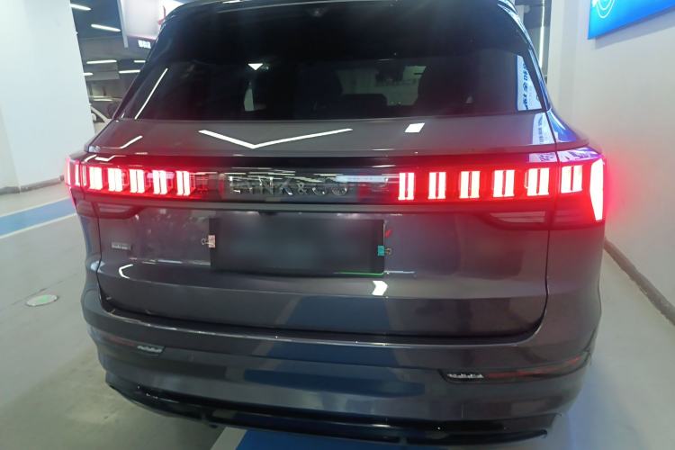 Used Lynk & Co 09 EM-P 2023 2.0TD EM-P Long-Range Version PM 7-Seater