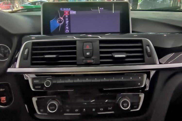 Used BMW 3 Series 2016 316Li Fashion Model
