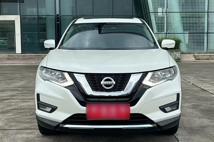 Used Nissan X-Trail 2022 Revised Version 2.0L Two-Wheel Drive Smart Connect & Comfort Edition

