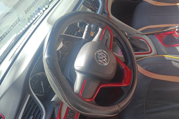 Used Buick GT 2015 15N Automatic Elite Version
