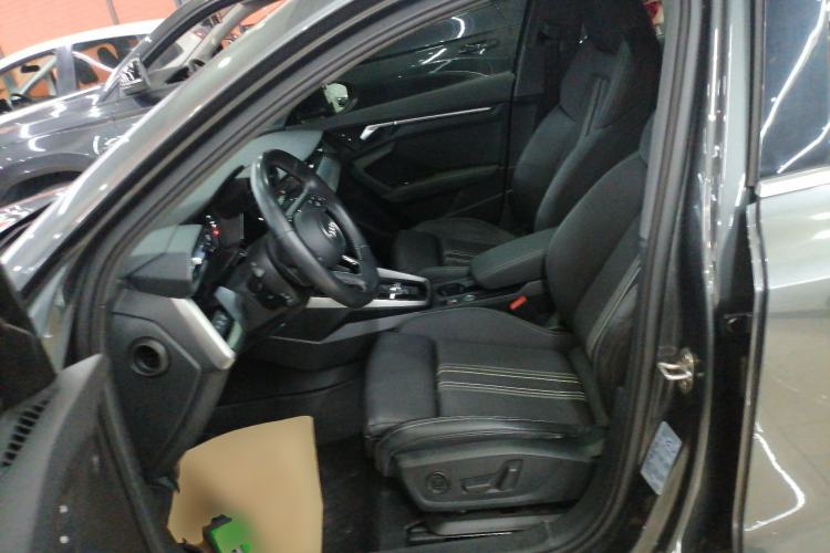 Used Audi A3 2021 Sportback 35 TFSI Fashionable Sports Model
