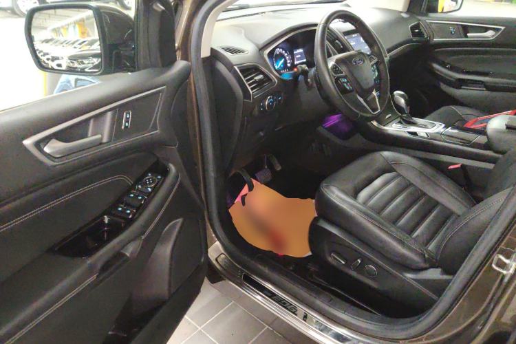 Used Ford Edge 2018 EcoBoost 245 Two-Wheel-Drive Titanium 7-Seater China V Standard
