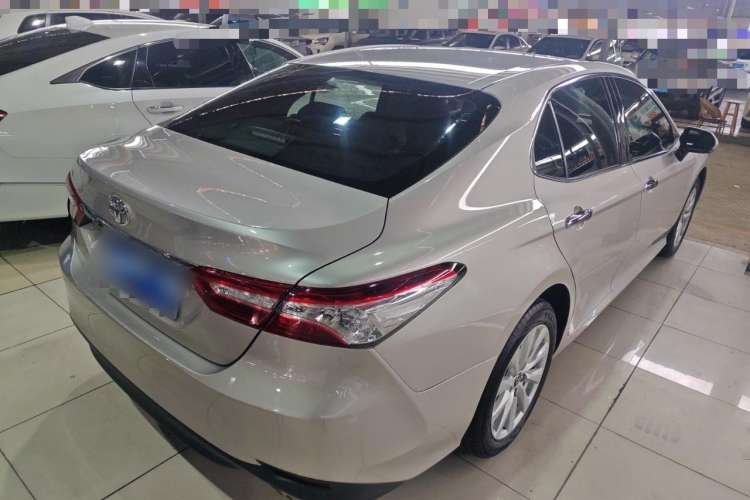 Used Toyota Camry 2019 2.0G Luxury Edition China VI Standard
