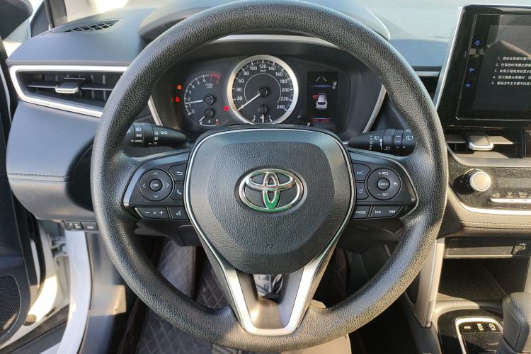 Used Toyota FRONTLANDER 2022 2.0L CVT Luxury PLUS Edition