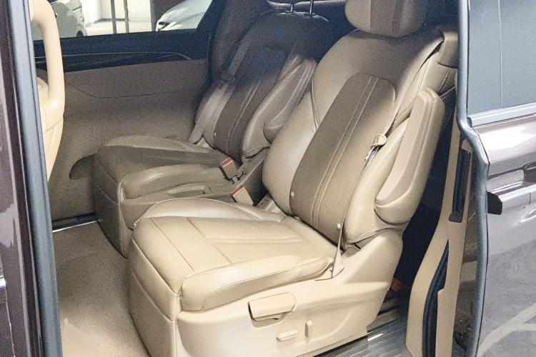 Used Buick GL8 2017 ES 28T Luxury Model China V Standard
