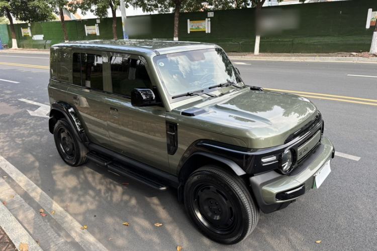 Used  V23 2025 401 Two-Wheel Drive Advanced Edition