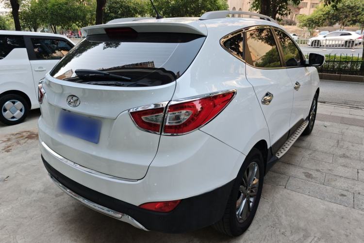 Used Hyundai ix35 2015 2.0L Automatic 2WD Smart Type China IV
