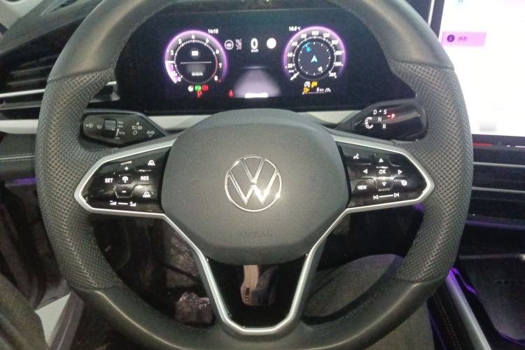 Used Volkswagen Passat 2025 Pro 380TSI Dragon Supreme Edition