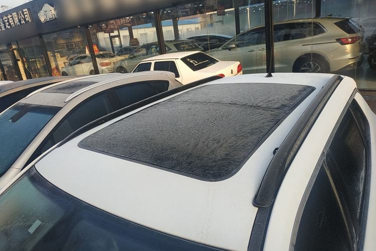 Used  Compass 2017 200T Automatic Enjoyment Version
