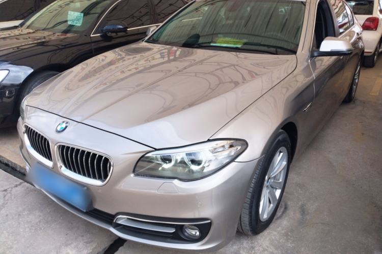 Used BMW 5 Series 2014 520Li Elegant Model
