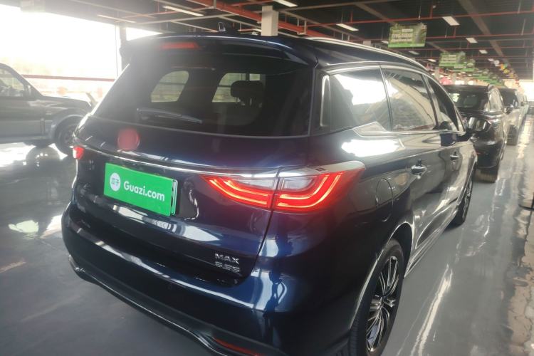 Used BYD Song MAX New Energy 2019 DM 1.5T Smart Connect Zhiyao Model 6 Seats China VI Standard
