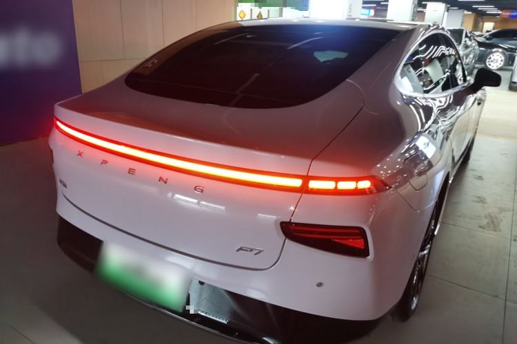 Used XPeng P7 2022 670E+
