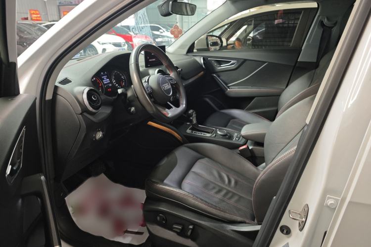 Used Audi Q2L 2022 35 TFSI Progressive Dynamic Edition
