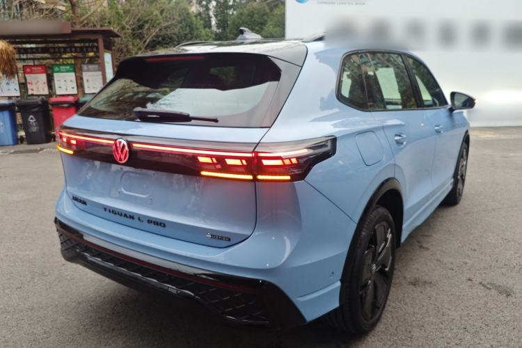 Used Volkswagen Tiguan L 2024 PRO 380TSI Four-Wheel Drive R-Line Prestige Edition

