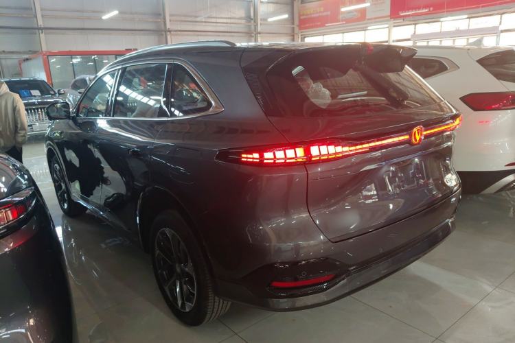 Used Changan CS75 PLUS 2025 4th Generation 1.5T New Blue Whale Smart Luxury Edition