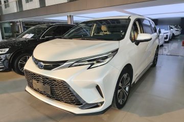 Used Toyota Granvia 2023 2.5L Hybrid Prestige PLUS Edition