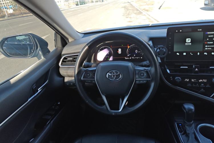 Used Toyota Camry 2023 Dual-Motor 2.5HG Luxury Edition