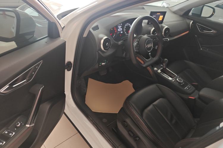 Used Audi Q2L 2024 35TFSI Ambition Dynamic Edition