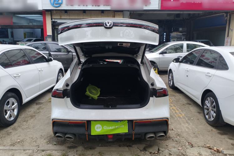 Used Changan UNI-V 2023 2.0T Leading-Speed Edition
