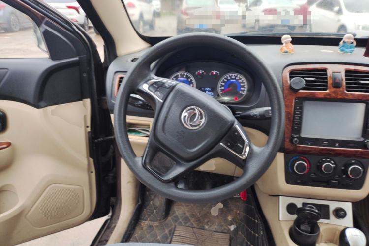 Used Dongfeng Fengon 330 2014 1.5L Manual Utility Version DK15