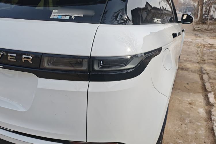 Used Land Rover Range Rover Evoque 2021 Range Rover Velar 249 PS R-Dynamic S Performance Edition
