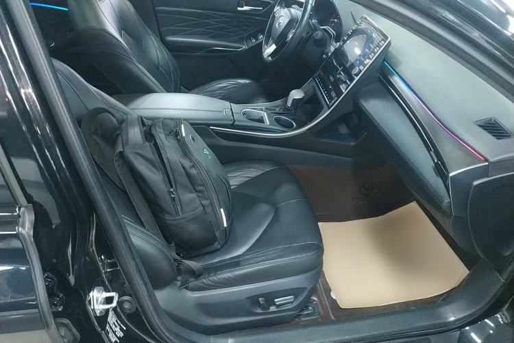 Used Toyota Avalon 2019 2.5L Touring Premium Version China VI Standard