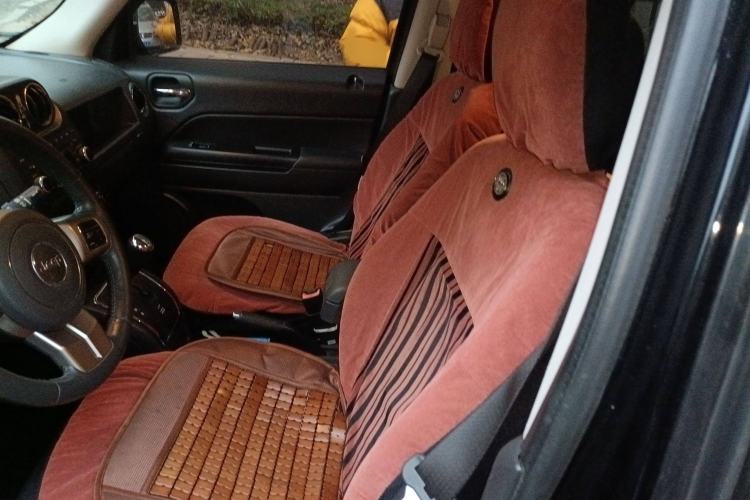 Used  Patriot 2014 2.0L Sport Edition
