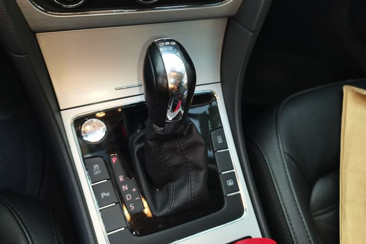 Used Volkswagen Passat 2014 1.8TSI DSG Prestige Edition
