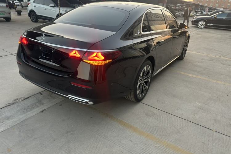 Used Mercedes-Benz E-Class 2025 Facelift E 300 L Luxury Edition
