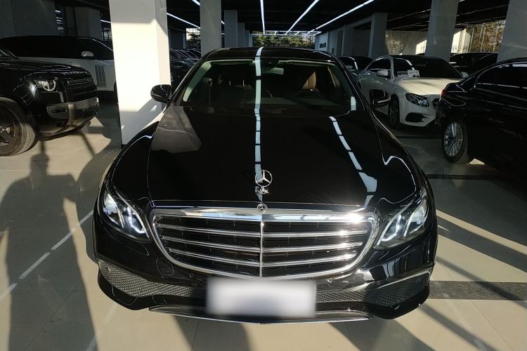 Used Mercedes-Benz E-Class 2019 E 260 L
