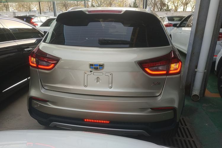 Used Geely Auto Vision X3 2019 Upgraded Model 1.5L CVT Elite Version
