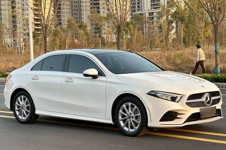 Used Mercedes-Benz A-Class 2022 Restyled A 200 L Sport Sedan Fashion Version
