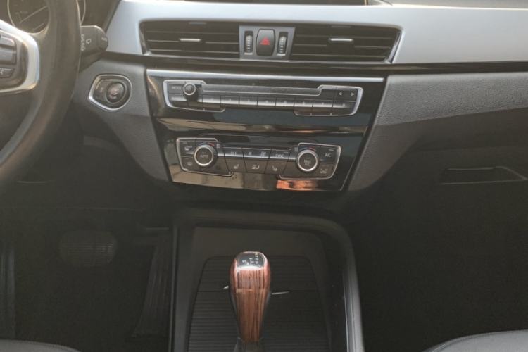 Used BMW X1 2016 sDrive18Li Premium Edition