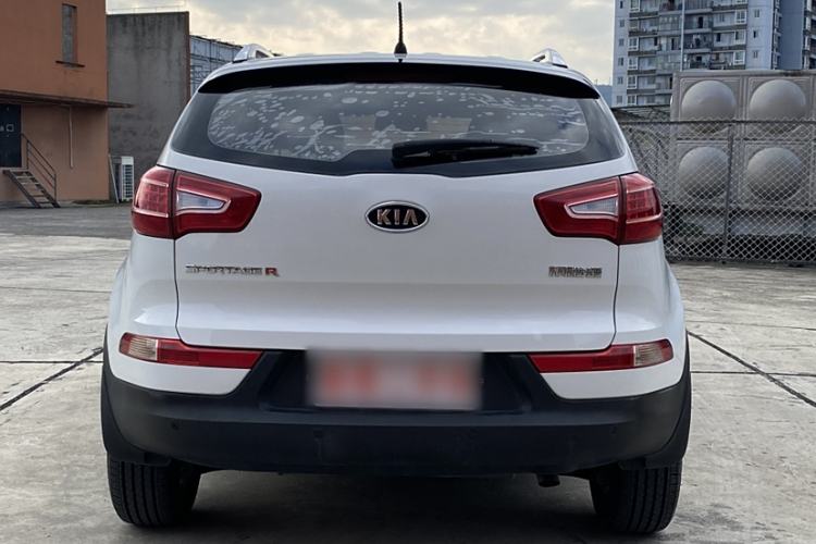 Used Kia Sportage R 2014 2.0L Manual Two-Wheel Drive GL Trim
