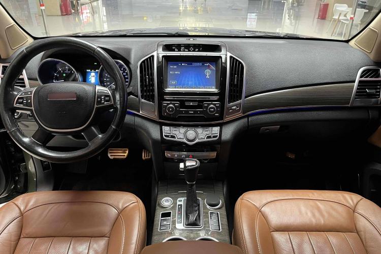 Used Haval H9 2015 2.0T Four-Wheel Drive Luxury 7-Seater
