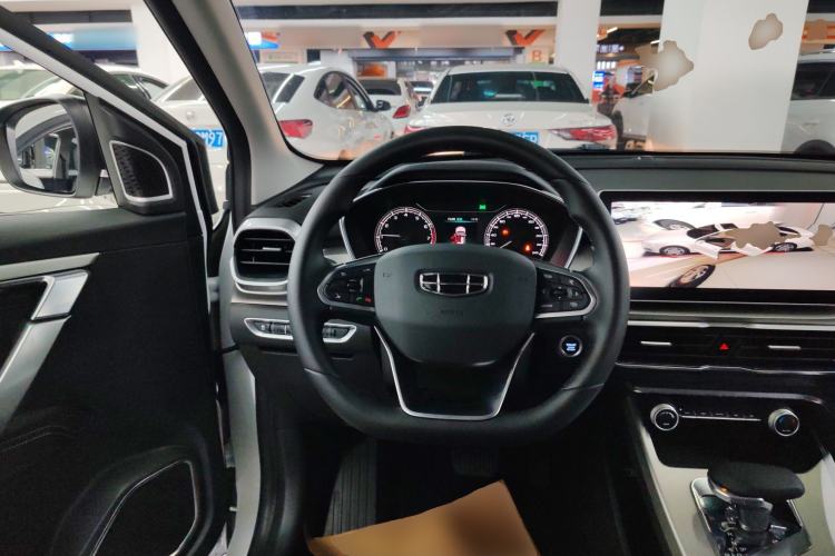 Used Geely Auto Coolray 2023 1.5T DCT Platinum Edition
