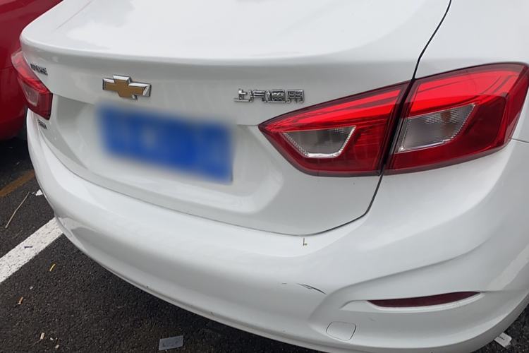 Used Chevrolet Cruze 2018 320 Automatic Pioneer Sunroof Edition
