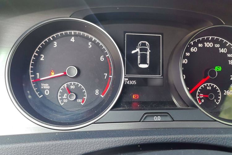 Used Volkswagen Golf 2015 1.6L Automatic Comfort Model
