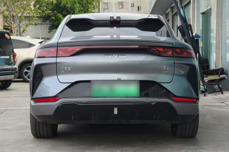 Used BYD Song L EV 2025 Intelligent Driving Version 662 km LiDAR Excellence Edition
