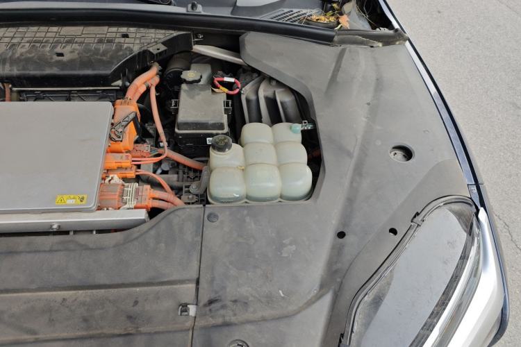 Used Nio ES8 2020 415 km Range 6-Seater Version
