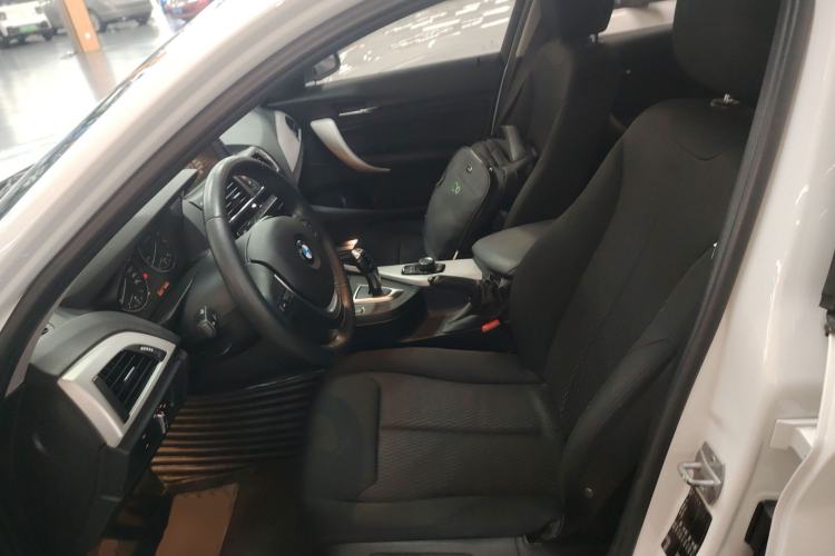 Used BMW 1 Series 2016 120i Leading Model
