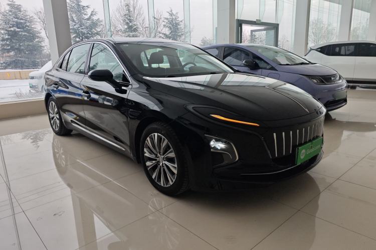 Used Hongqi E-QM5 2024 610 km PLUS