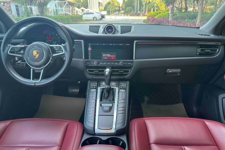 Used Porsche Macan 2021 Macan 2.0T
