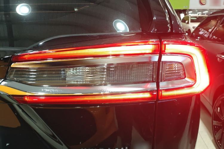 Used Toyota Wildlander 2023 Dual-Motor 2.5L E-CVT Four-Wheel Drive Prestige Edition