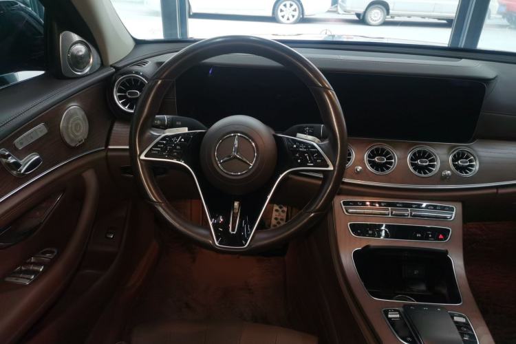 Used Mercedes-Benz E-Class 2022 Updated E 300 L Luxury Edition