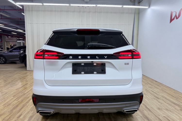 Used Geely Auto Emgrand X7 Sport 2022 1.8TD DCT Zhiya Trim