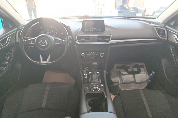 Used Mazda Mazda 3 Axela 2017 Sedan 1.5L Automatic Luxury Model Emission Standard China V
