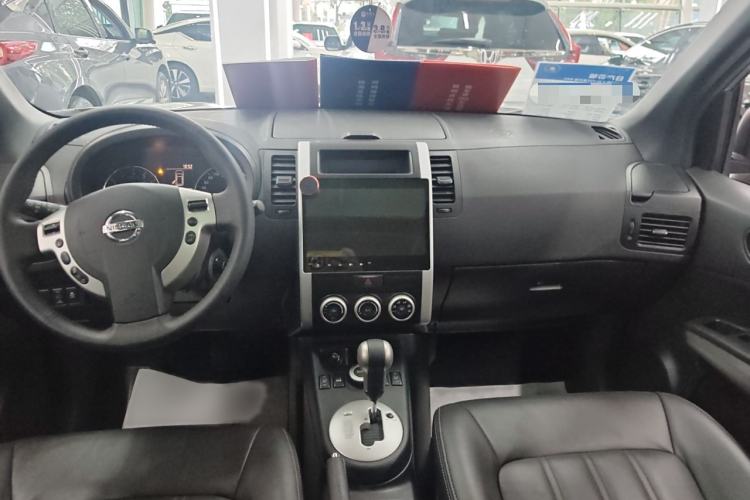 Used Nissan X-Trail 2012 2.5L CVT Luxury Edition 4WD
